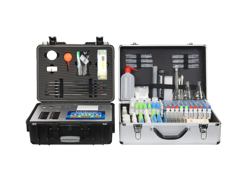 What are the advantages of the soil testing formula fertilizer applicator?