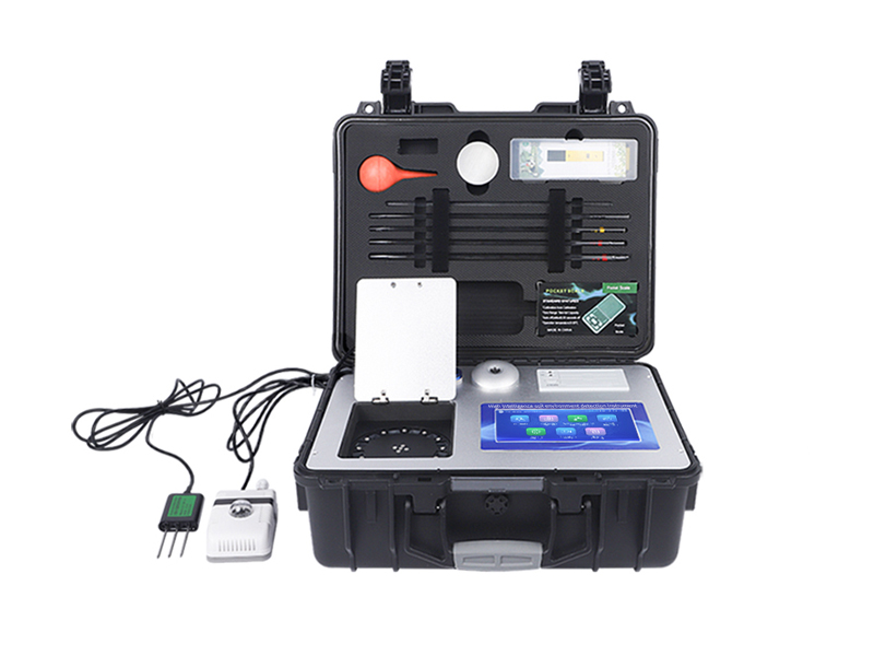 What are the applications of highly intelligent soil fertilizer detectors in agricultural production?